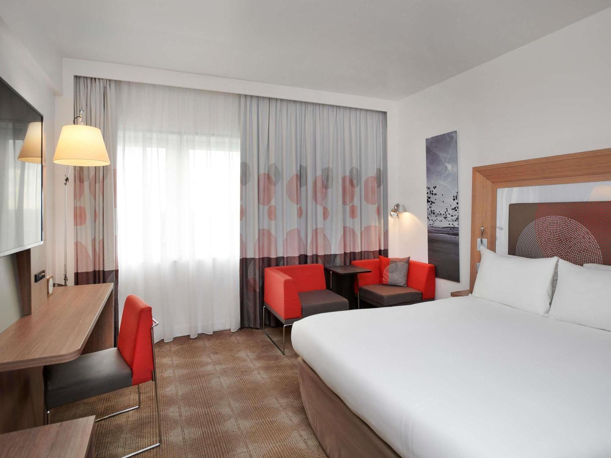Executive Premium Room with a Queen Bed,1742570744:JPEG